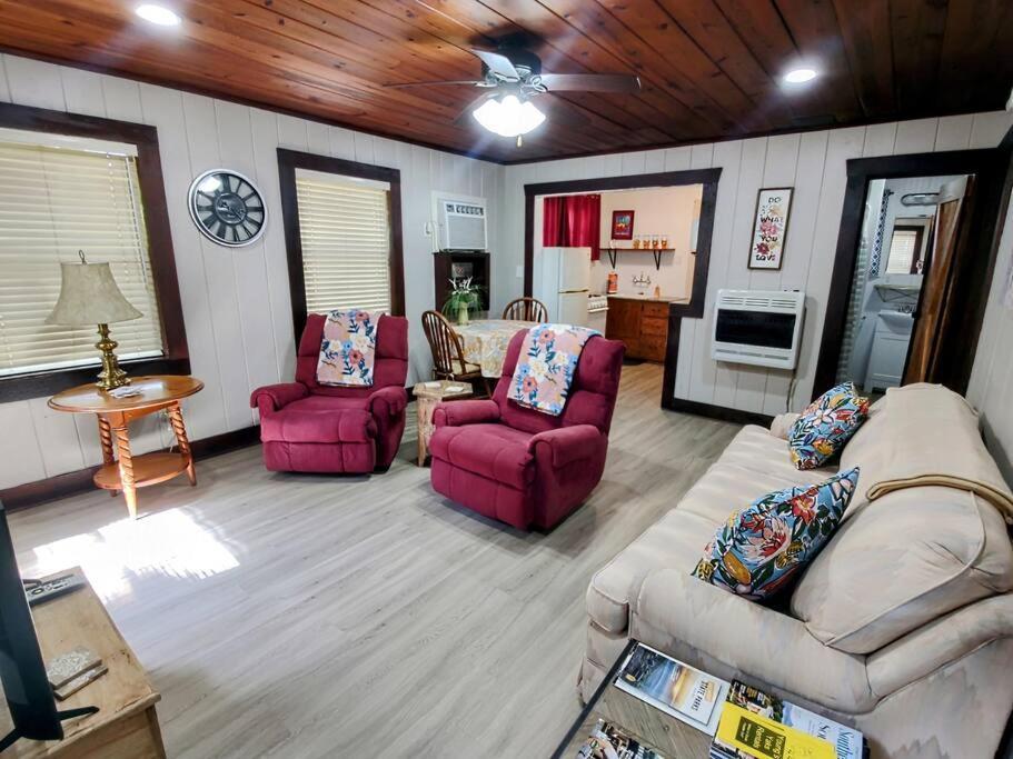 #09 - Large Lakeview One Bedroom- Pet Friendly 핫스프링스 외부 사진